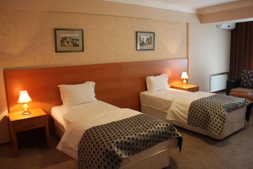 Gallery Hotel Baku Extérieur photo