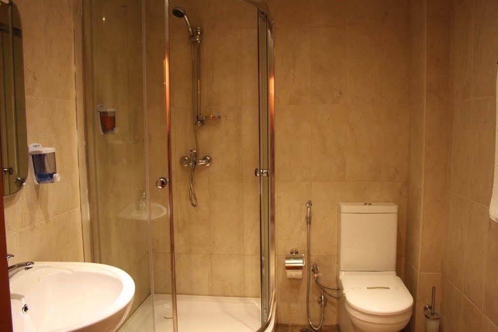 Gallery Hotel Baku Extérieur photo