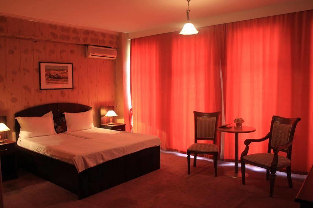 Gallery Hotel Baku Extérieur photo
