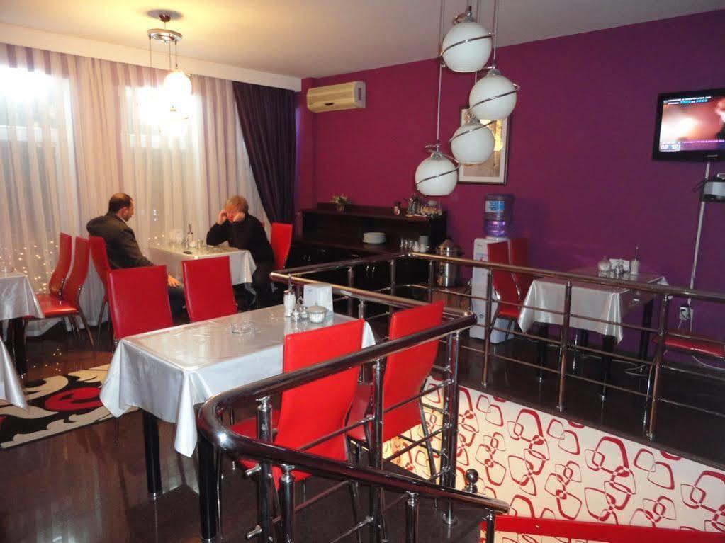 Gallery Hotel Baku Extérieur photo